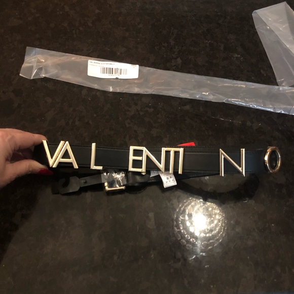 SOLD ❗️BNWT Valentino Belt - Picture 6 of 9